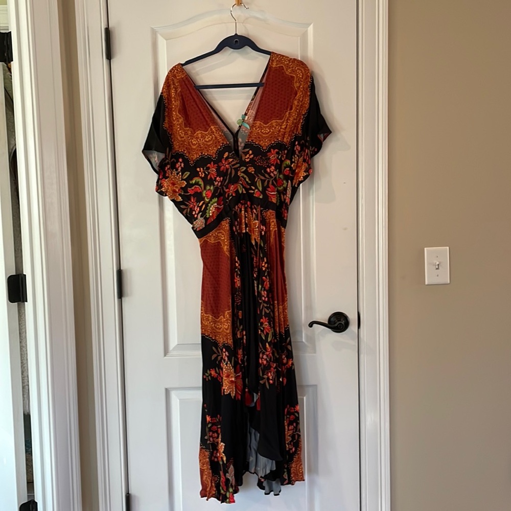 EUC Anthropologie Farm Rio Dress sz L vneck black orange flowy floral